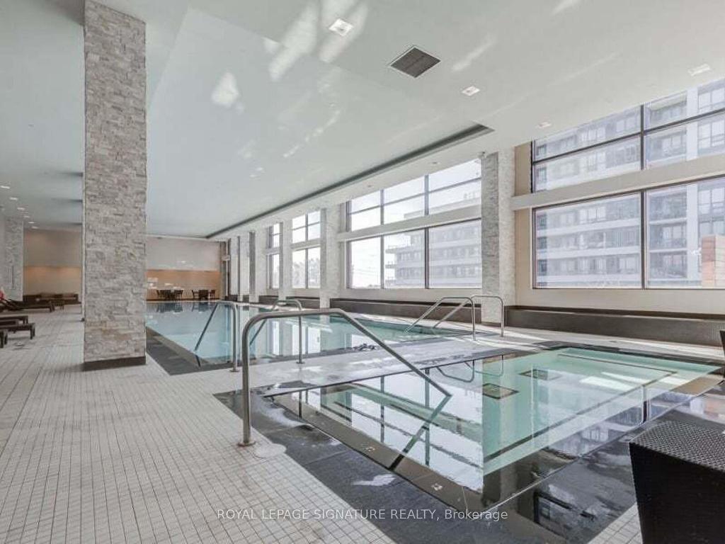 









2220


Lakeshore

Boulevard West, 1802,
Toronto,




ON
M8V 0C1

