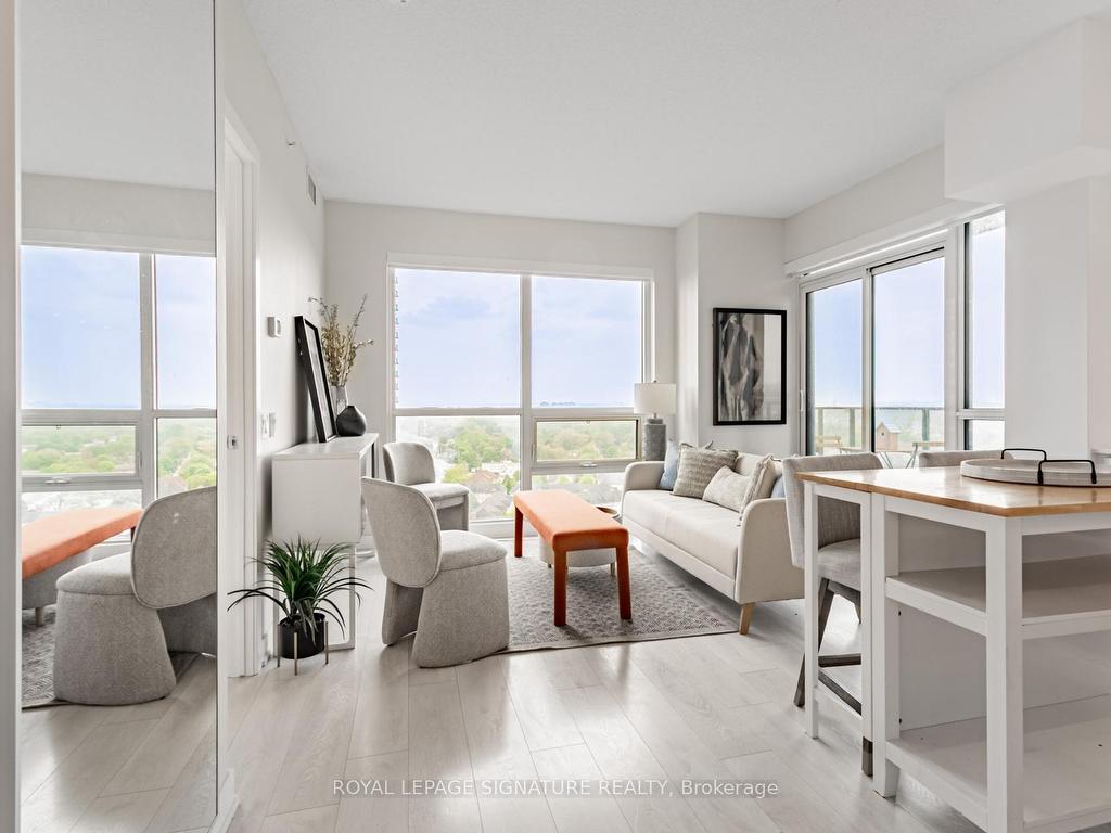 









2220


Lakeshore

Boulevard West, 1802,
Toronto,




ON
M8V 0C1

