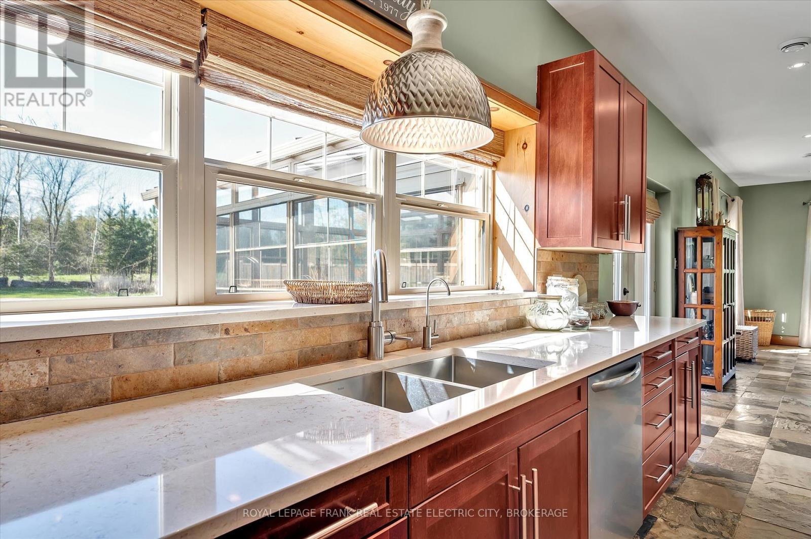 












369 DOUGLAS ROAD

,
Douro-Dummer,




Ontario
K0L3A0

