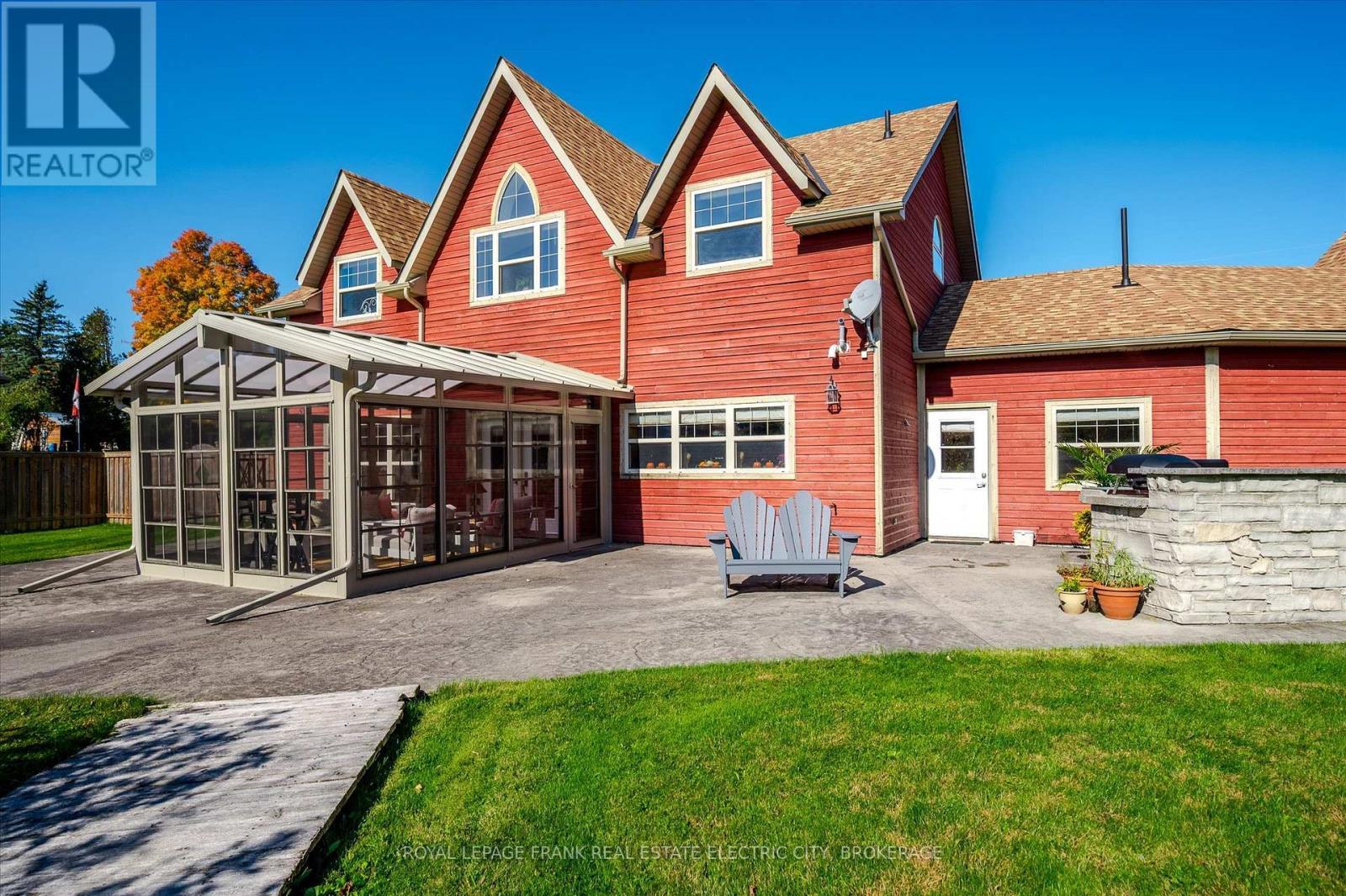 












369 DOUGLAS ROAD

,
Douro-Dummer,




Ontario
K0L3A0

