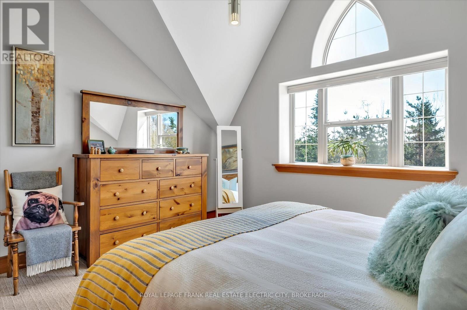 












369 DOUGLAS ROAD

,
Douro-Dummer,




Ontario
K0L3A0


