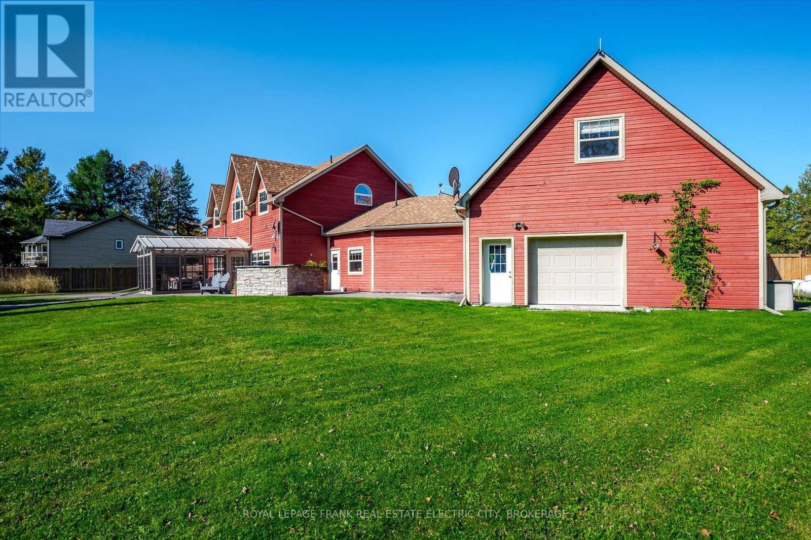 












369 DOUGLAS ROAD

,
Douro-Dummer,




Ontario
K0L3A0

