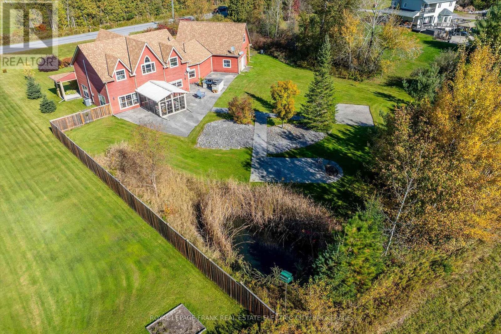 












369 DOUGLAS ROAD

,
Douro-Dummer,




Ontario
K0L3A0

