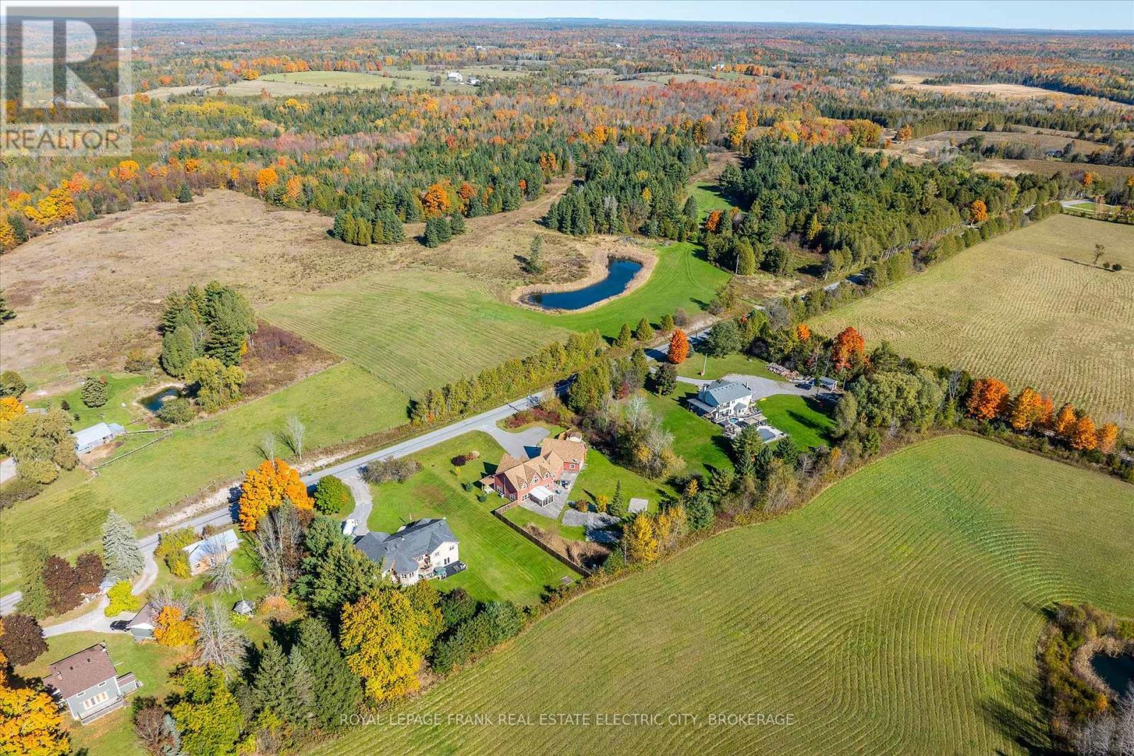 












369 DOUGLAS ROAD

,
Douro-Dummer,




Ontario
K0L3A0

