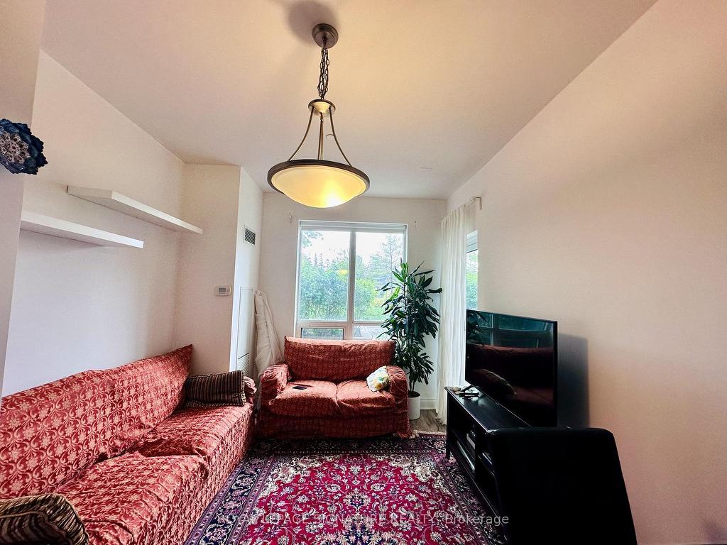 









7165


Yonge

Street, 110,
Markham,




ON
L3T 0C9

