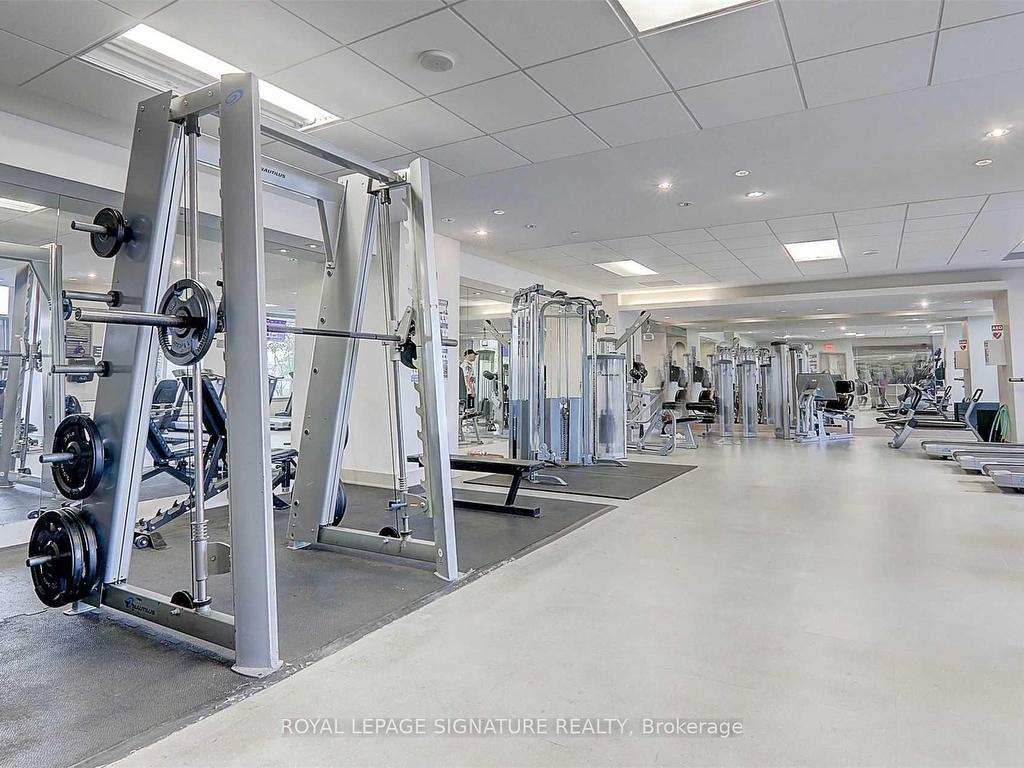 









7165


Yonge

Street, 110,
Markham,




ON
L3T 0C9

