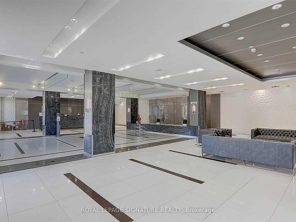 









7165


Yonge

Street, 110,
Markham,




ON
L3T 0C9

