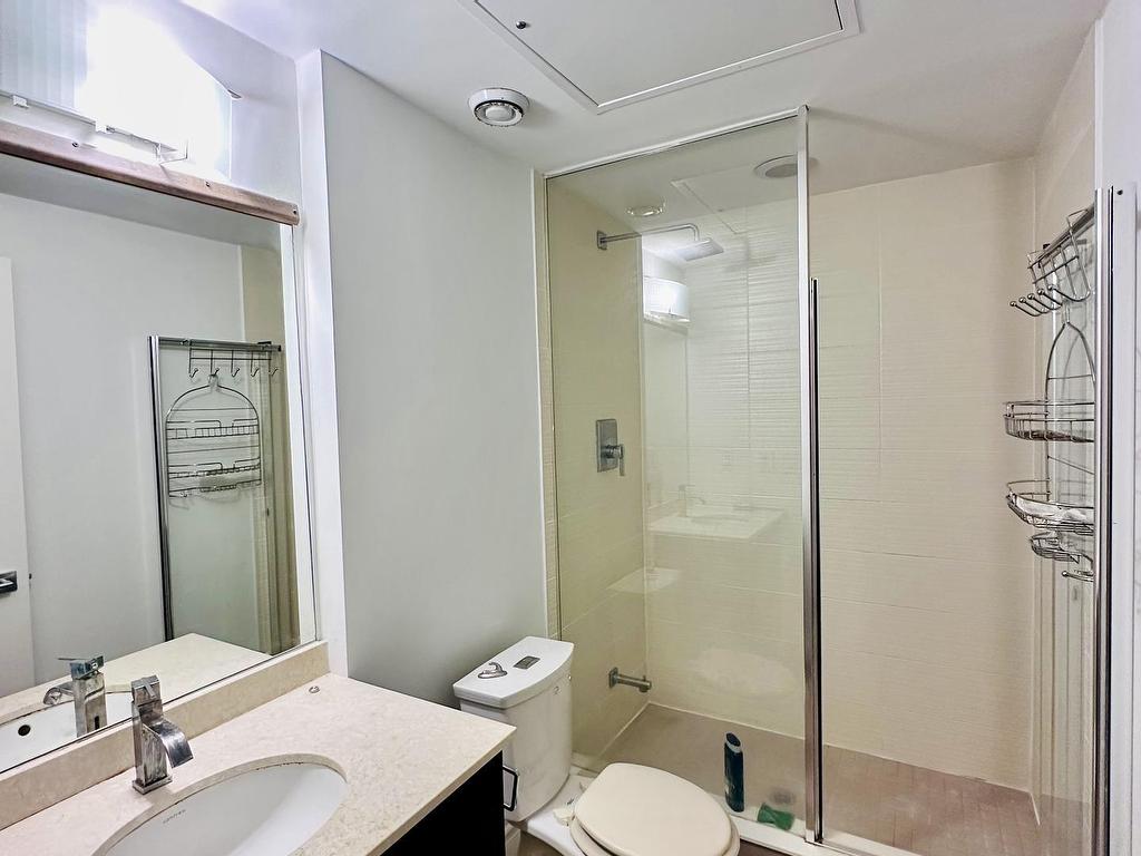 









7165


Yonge

Street, 110,
Markham,




ON
L3T 0C9


