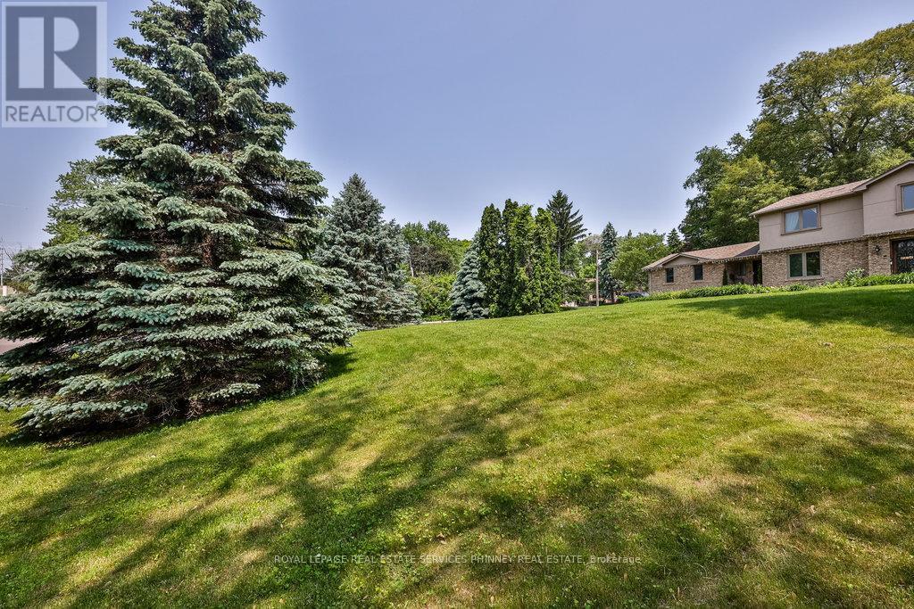 












1587 STAVEBANK LOT B ROAD

,
Mississauga,







Ontario
L5G2V6

