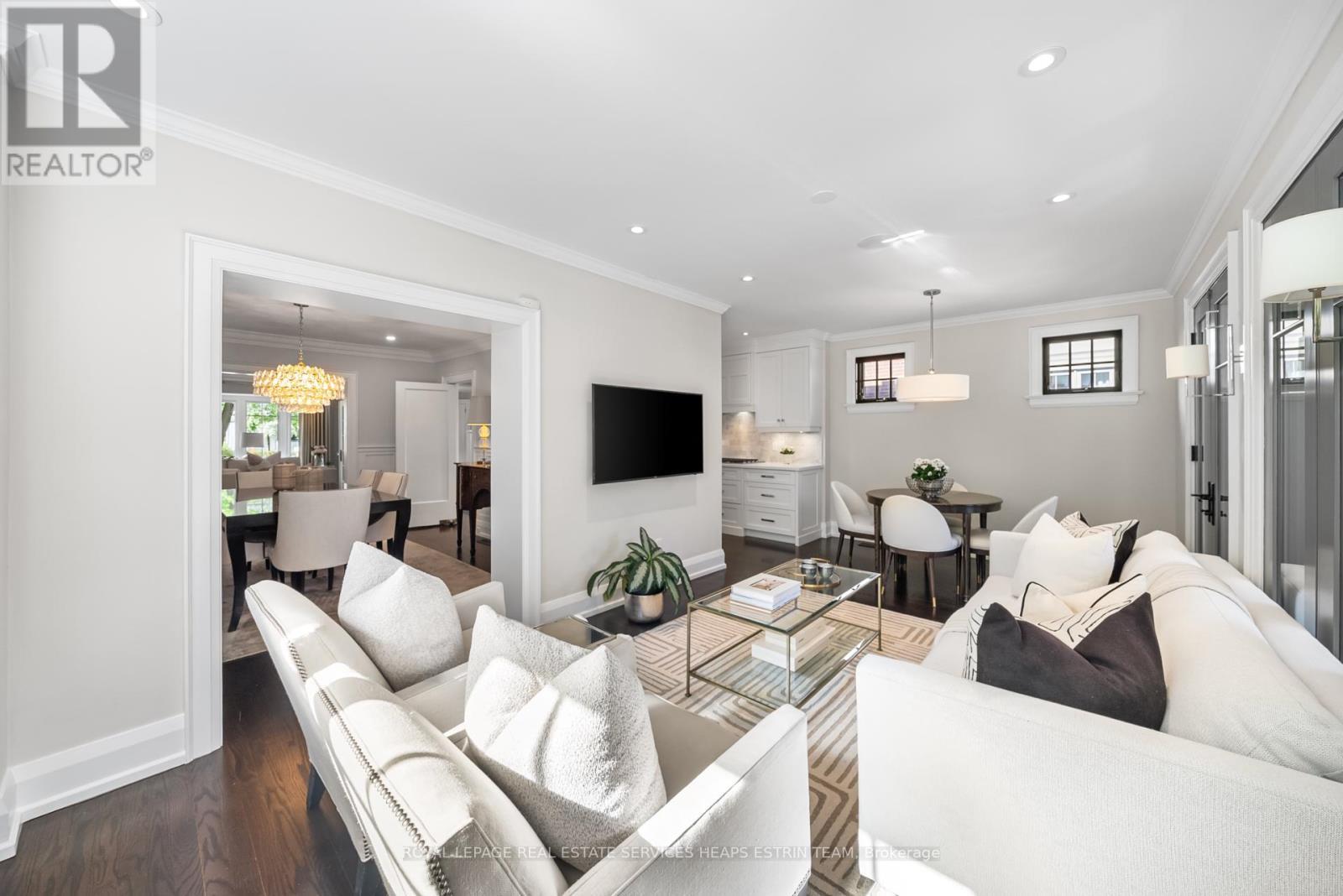 












289 HEATH STREET E

,
Toronto,




Ontario
M4T1T3

