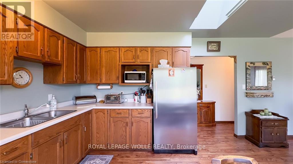 












73034 CLAUDETTE DRIVE

,
Bluewater,




Ontario
N0M2T0

