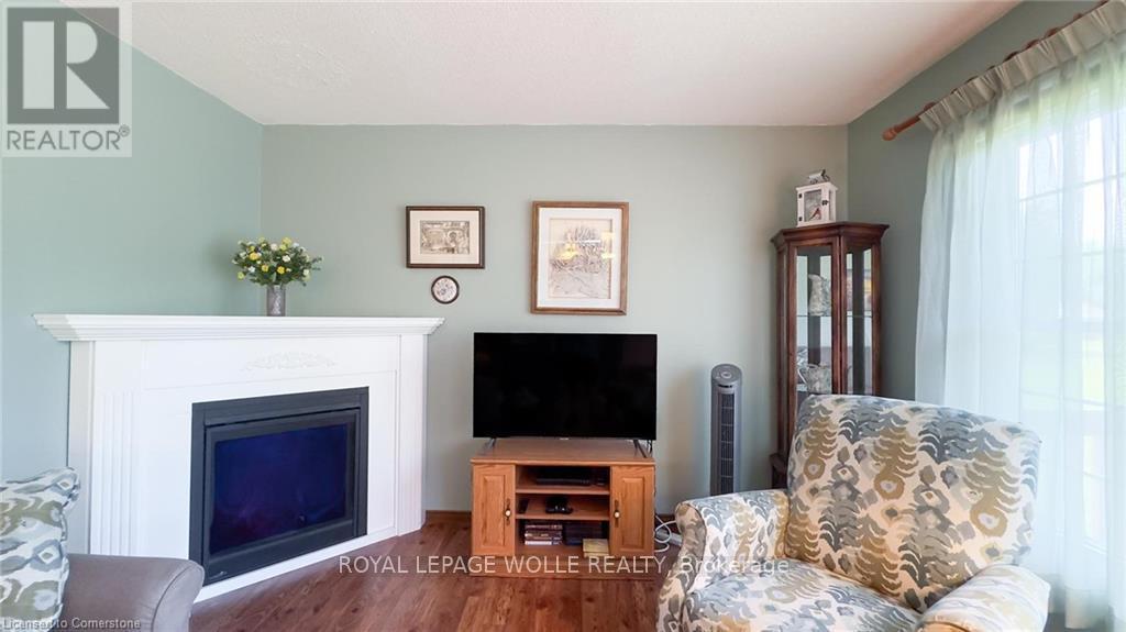 












73034 CLAUDETTE DRIVE

,
Bluewater,




Ontario
N0M2T0

