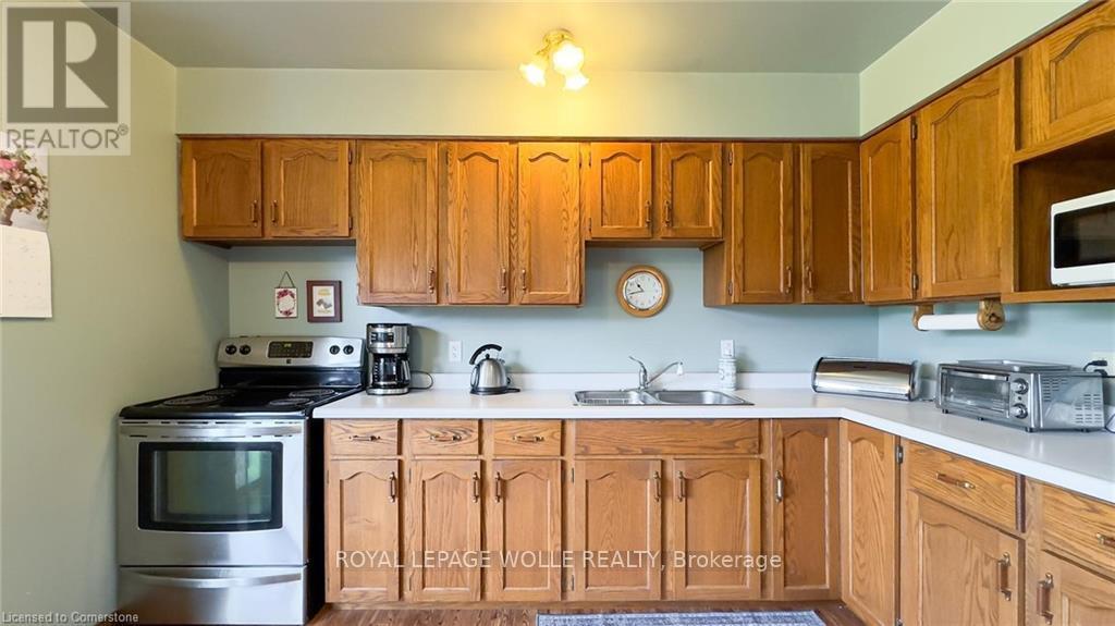 












73034 CLAUDETTE DRIVE

,
Bluewater,




Ontario
N0M2T0

