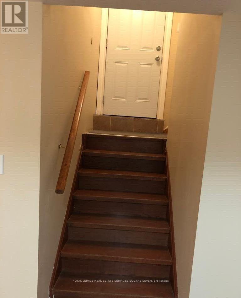 












BSMNT - 976 SOUTHFORK DRIVE

,
Mississauga,




Ontario
L5V2K6

