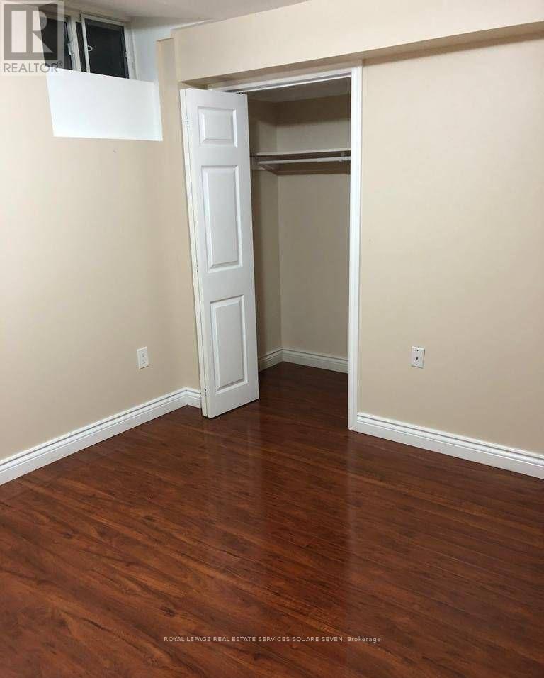 












BSMNT - 976 SOUTHFORK DRIVE

,
Mississauga,




Ontario
L5V2K6

