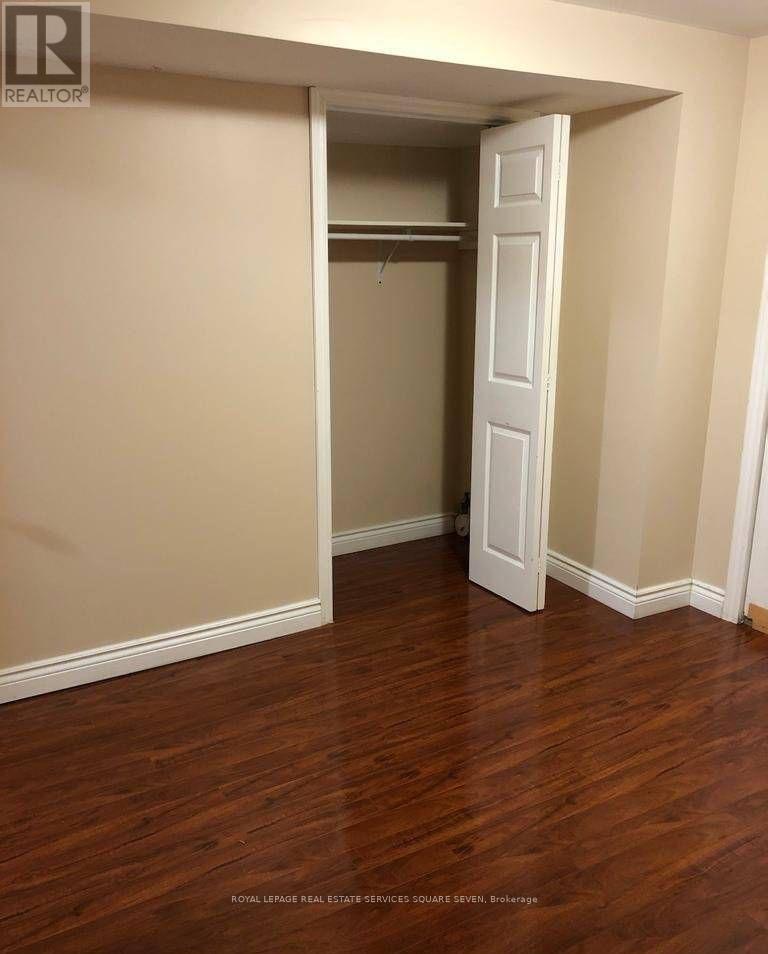












BSMNT - 976 SOUTHFORK DRIVE

,
Mississauga,




Ontario
L5V2K6

