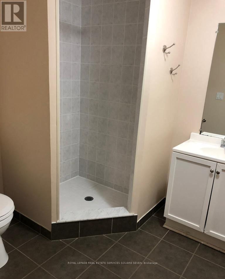 












BSMNT - 976 SOUTHFORK DRIVE

,
Mississauga,




Ontario
L5V2K6

