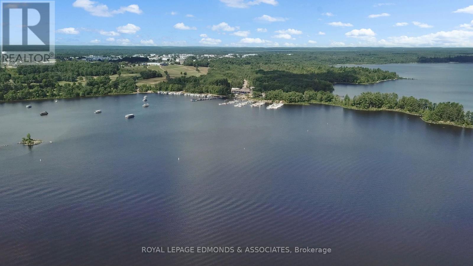 












00 RANDOLPH

,
Petawawa,







Ontario
K8H1Z1

