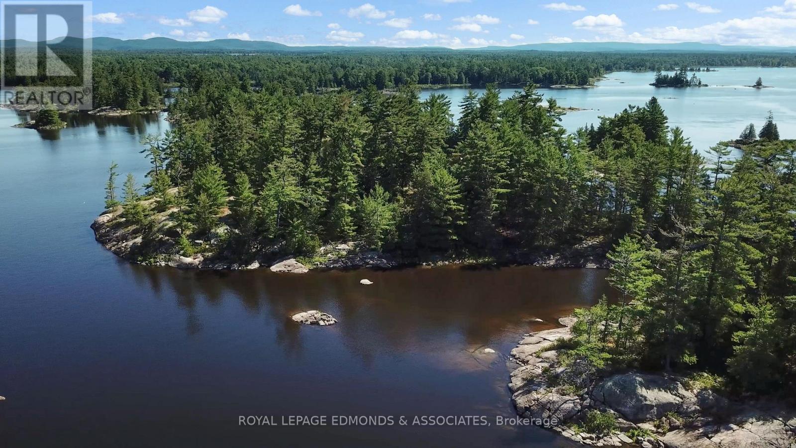 












00 RANDOLPH

,
Petawawa,







Ontario
K8H1Z1

