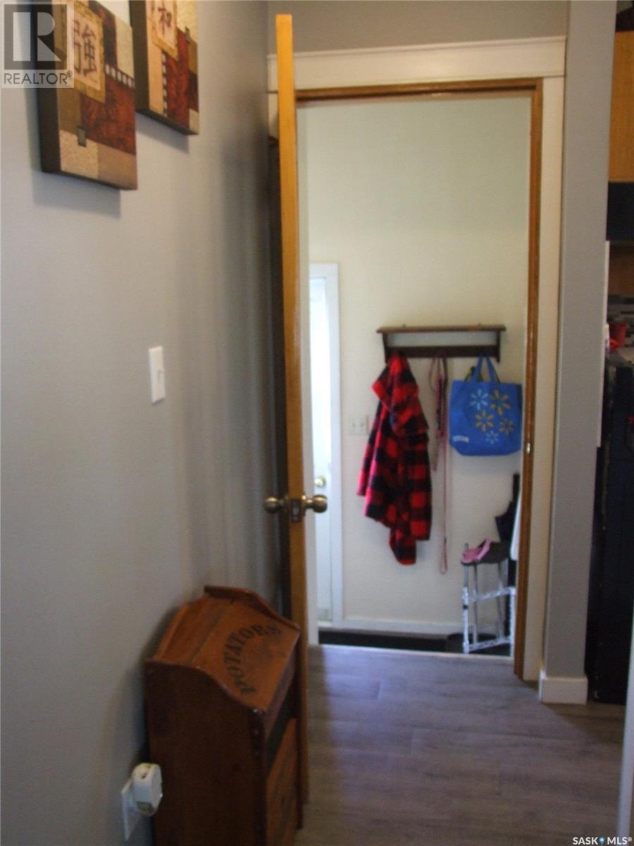 












114 3rd STREET E

,
Leader,




Saskatchewan
S0N1H0

