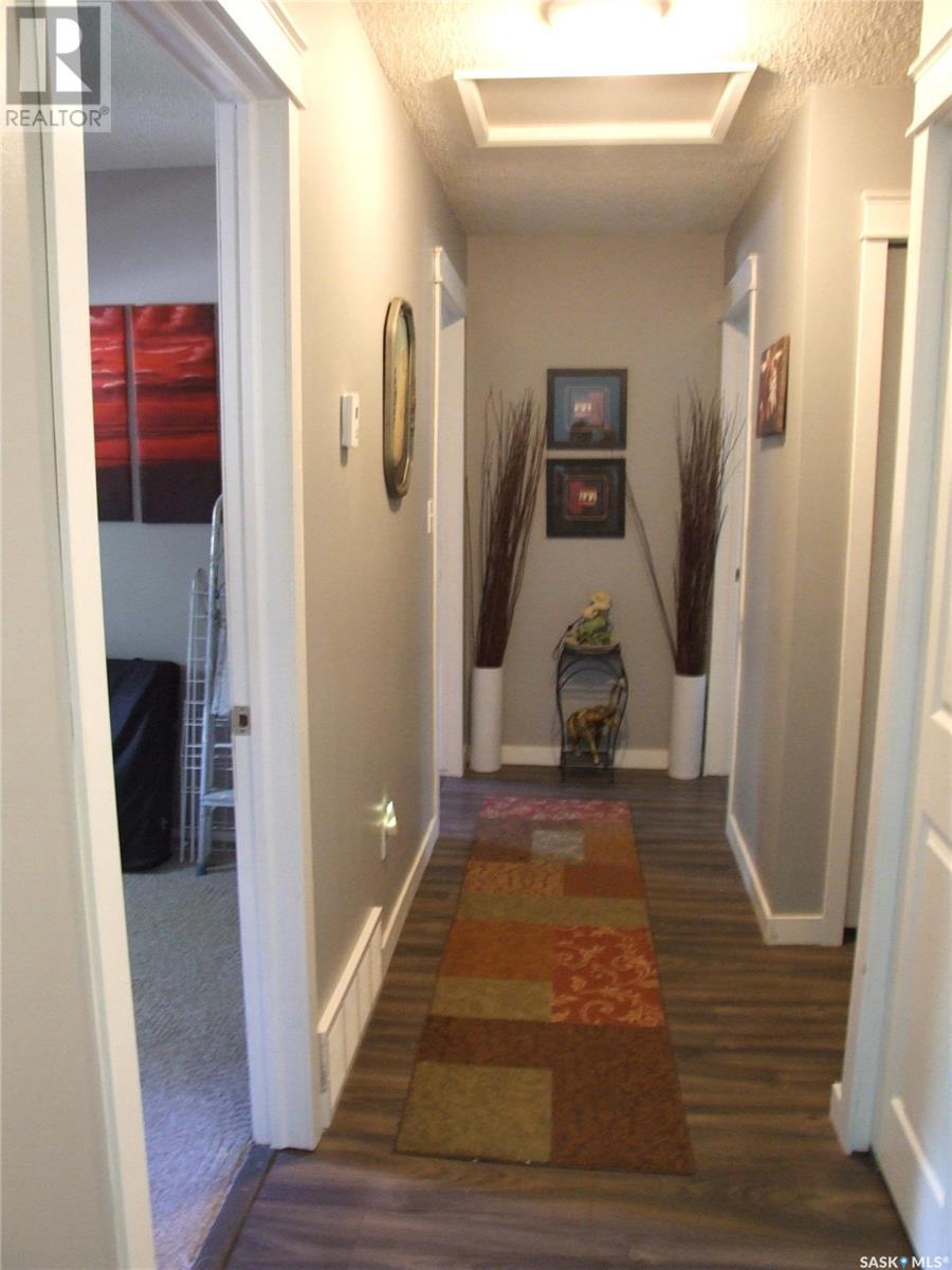 












114 3rd STREET E

,
Leader,




Saskatchewan
S0N1H0

