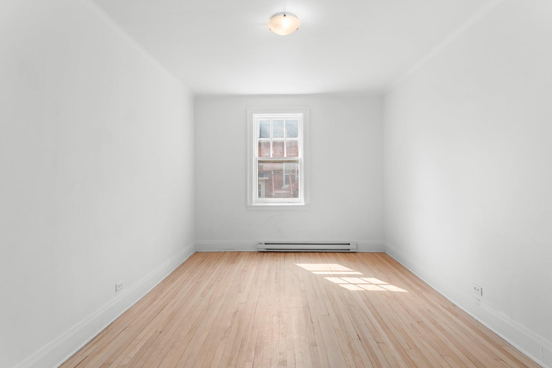 









644


Rue Prospect

, 2A,
Sherbrooke (Les Nations),




QC
J1H1A8

