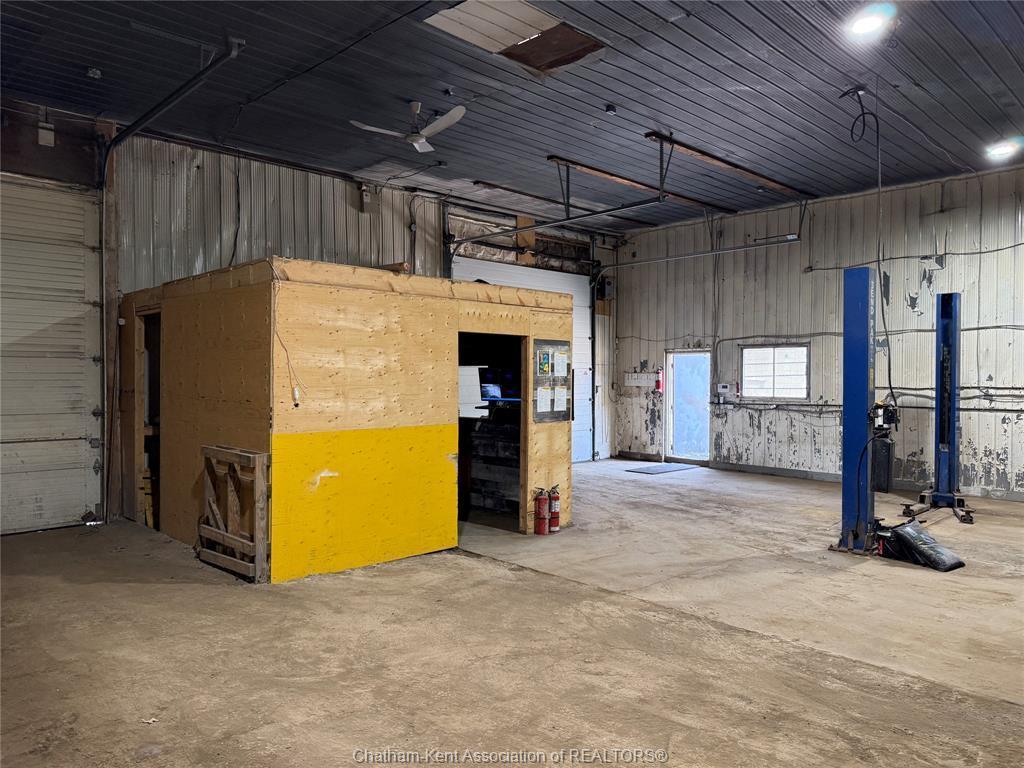 









3715


Russell

Street,
Windsor,




ON
N9C 1E9

