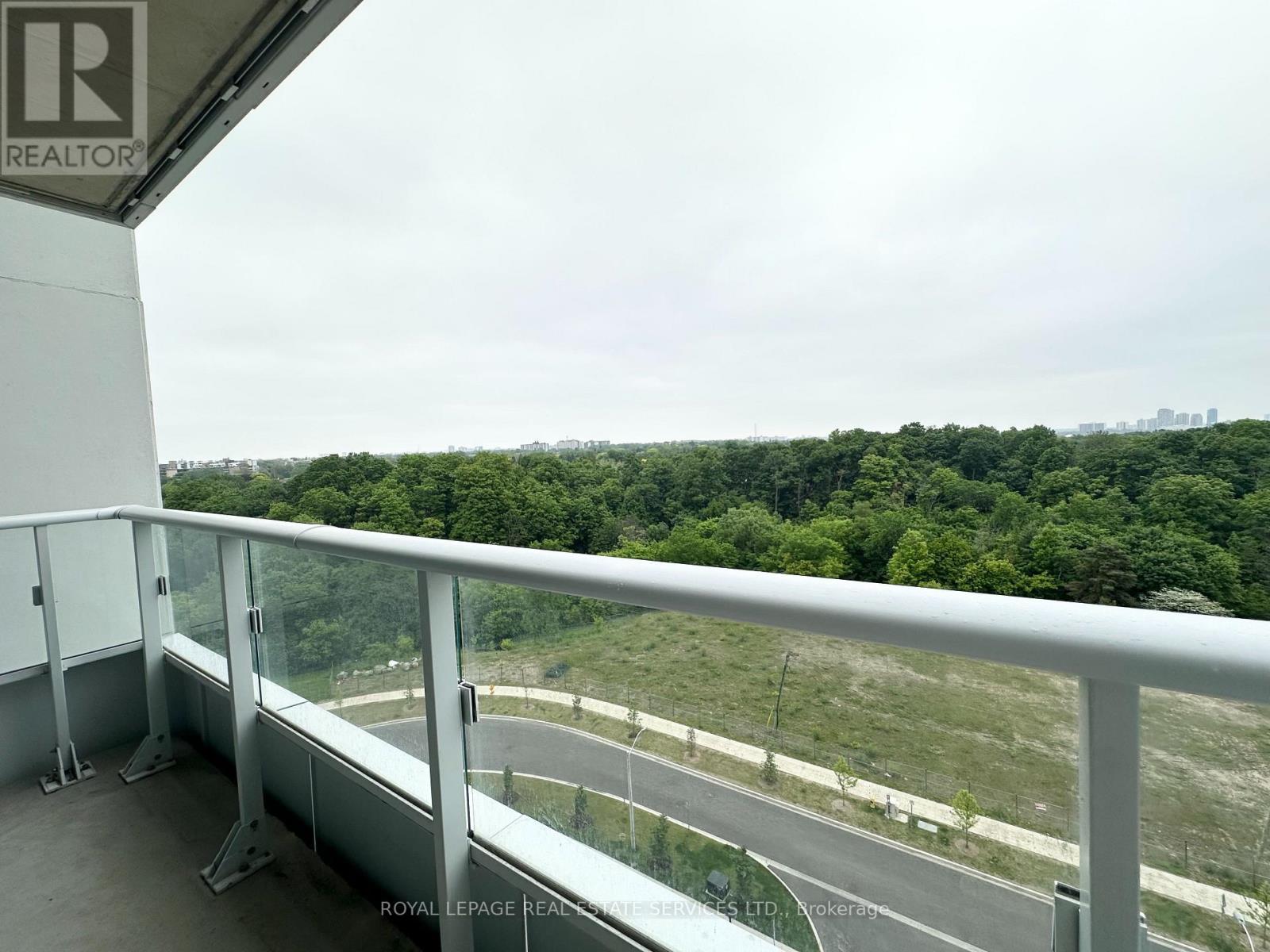 












1103 - 1225 YORK MILLS ROAD

,
Toronto,




Ontario
M3A1Y4

