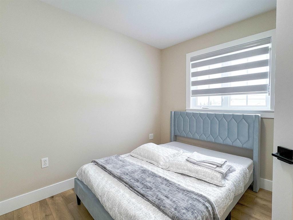 












46 Maclauchlan Drive

,
Stratford,




PE
C1B 1M2

