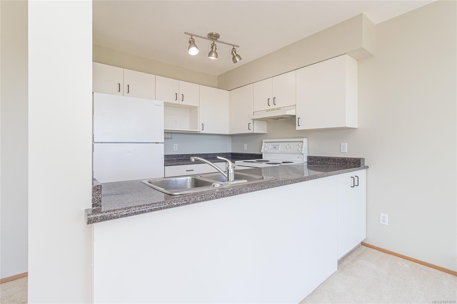 









9916


Daniel

St, 306,
Chemainus,




BC
V0R 1K1

