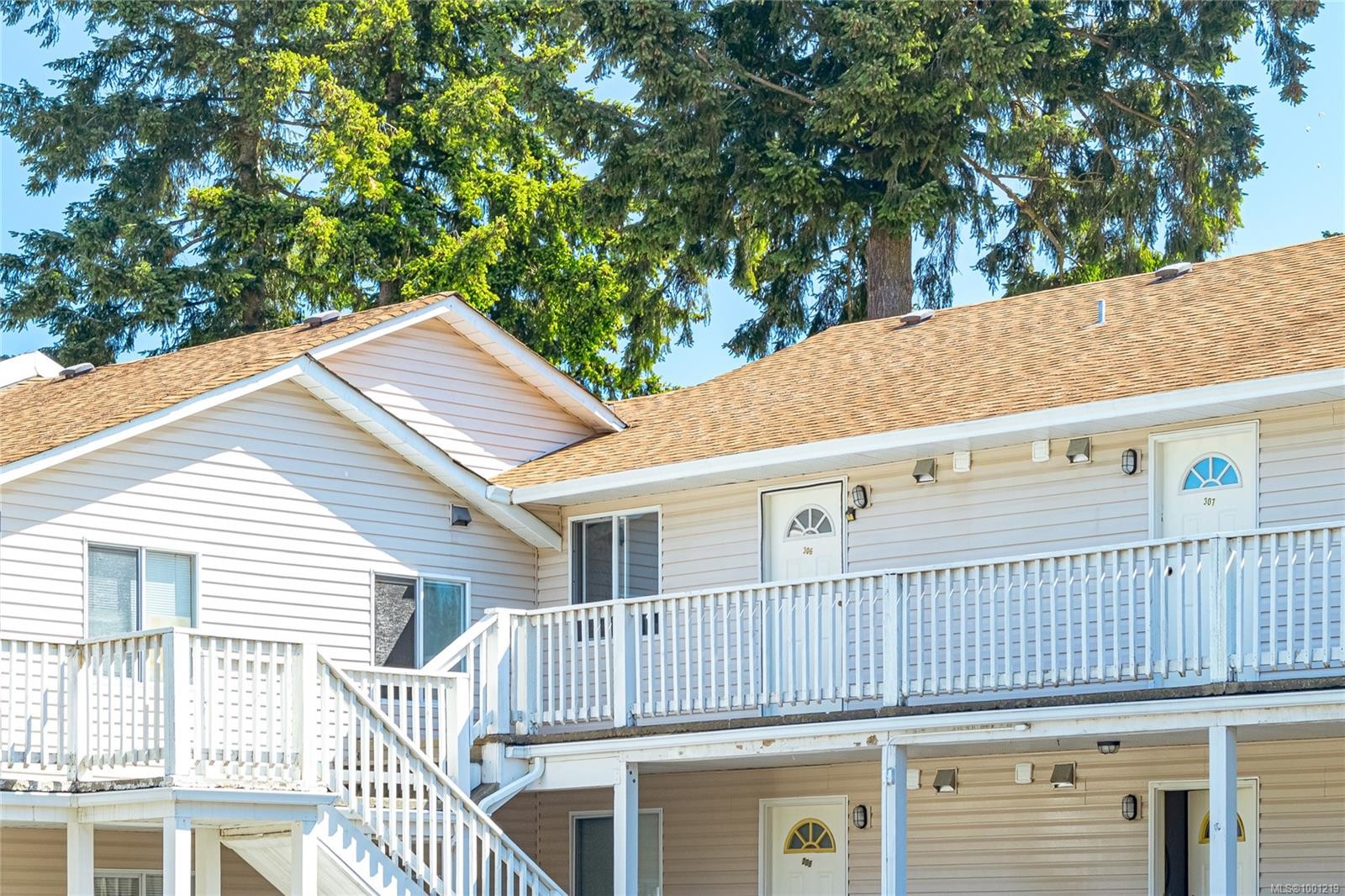 









9916


Daniel

St, 306,
Chemainus,




BC
V0R 1K1

