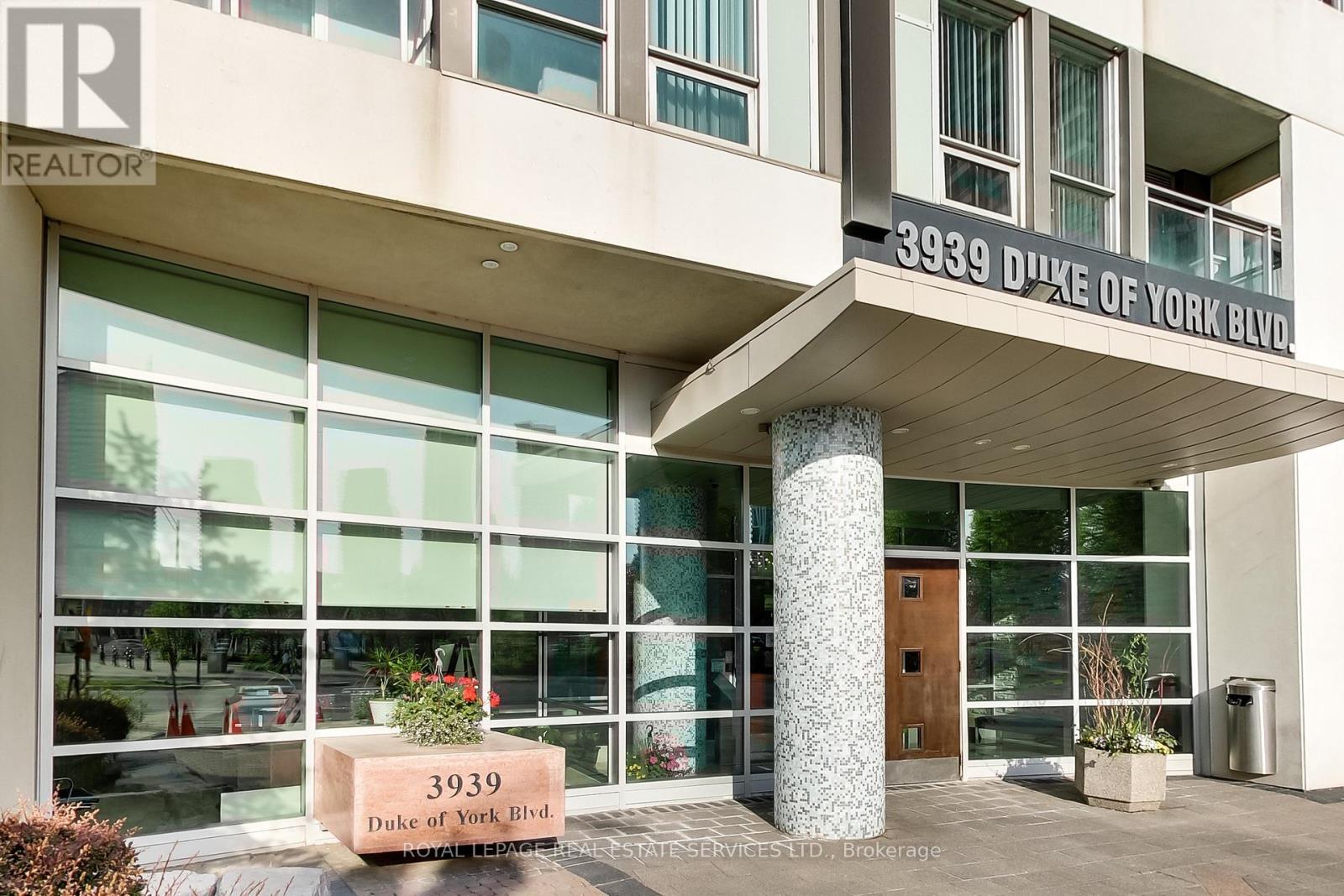 












2601 - 3939 DUKE OF YORK BOULEVARD

,
Mississauga,




Ontario
L5B4N2

