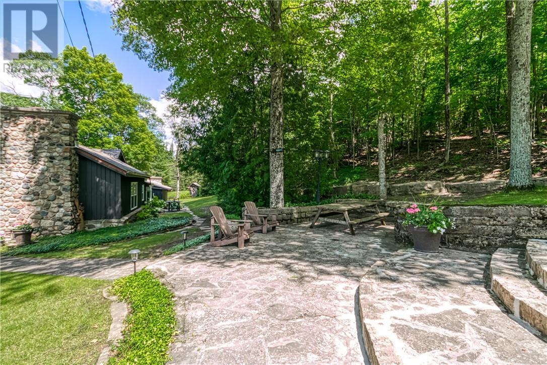 












199 Trillium Trail

,
Tehkummah, Manitoulin Island,




Ontario
P0P2C0

