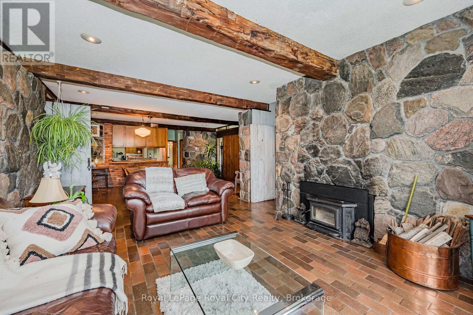 












1159 CAMPBELLVILLE ROAD

,
Milton,




Ontario
L0P1B0

