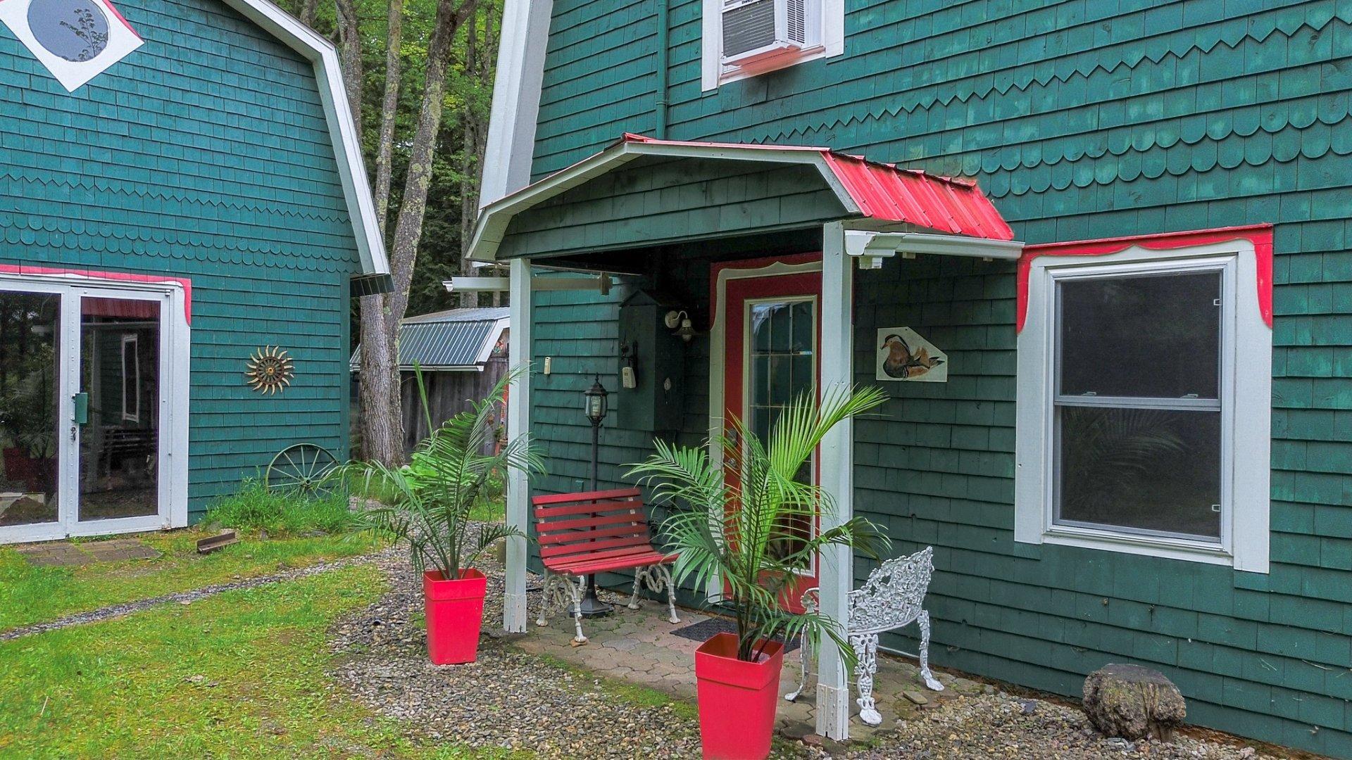 









235


Ch. de Fitch-Bay

,
Magog,




QC
J1X3W2

