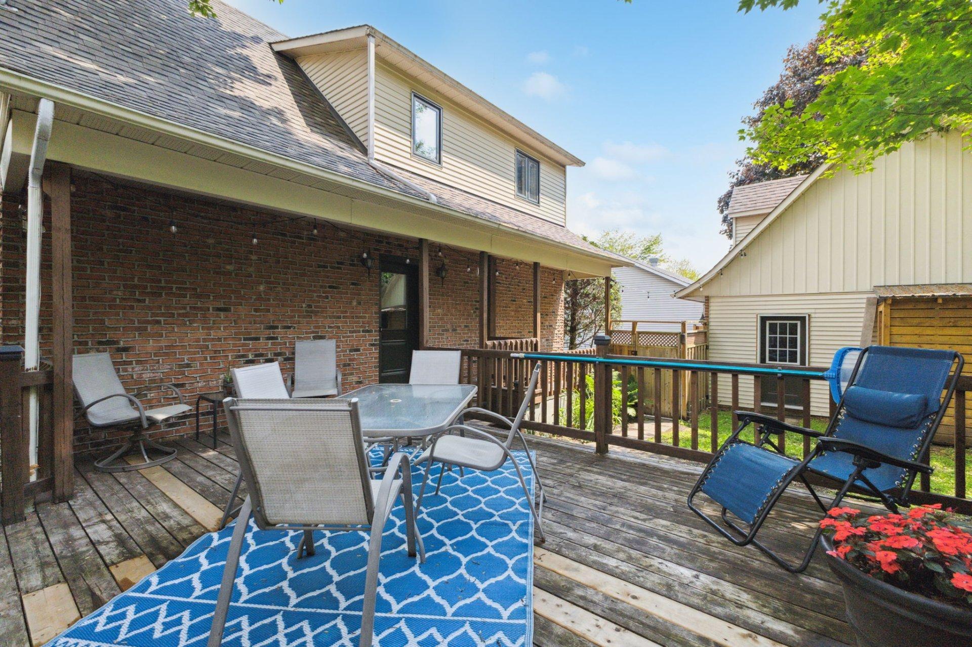 









45


Rue Tremblay

,
Gatineau (Buckingham),




QC
J8L3M7

