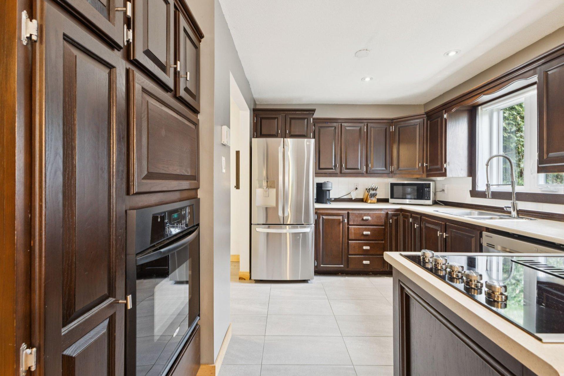 









45


Rue Tremblay

,
Gatineau (Buckingham),




QC
J8L3M7

