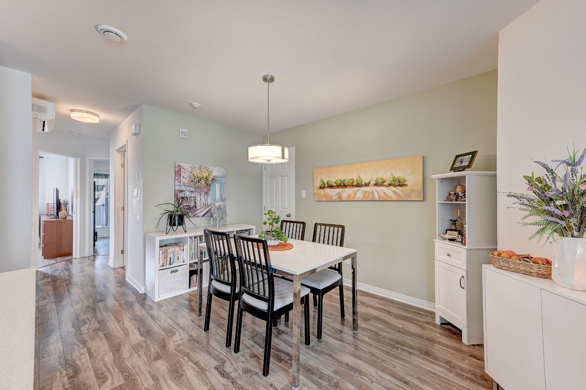 









7280


Rue de Lunan

, 3,
Brossard,




QC
J4Y0R3

