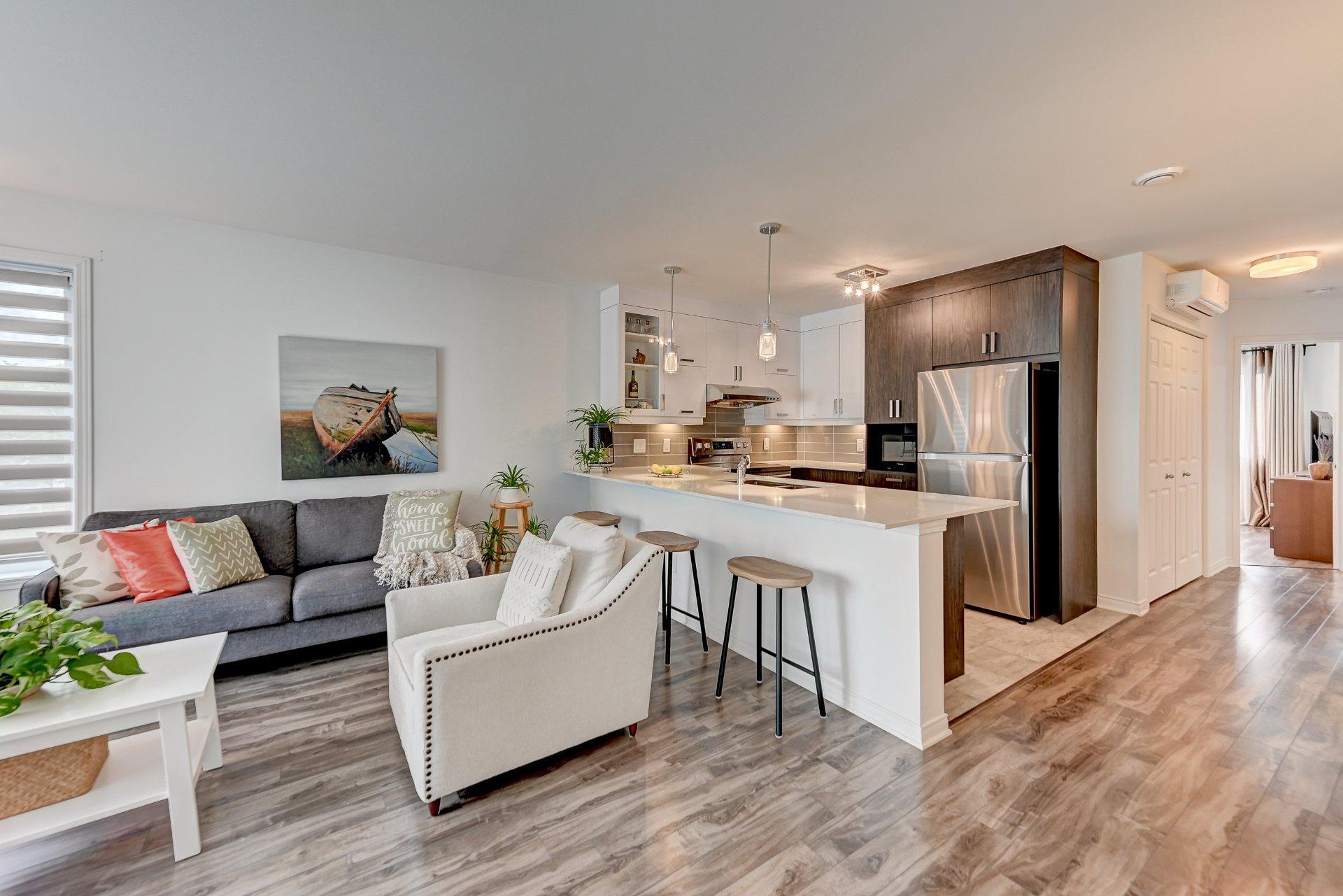 









7280


Rue de Lunan

, 3,
Brossard,




QC
J4Y0R3

