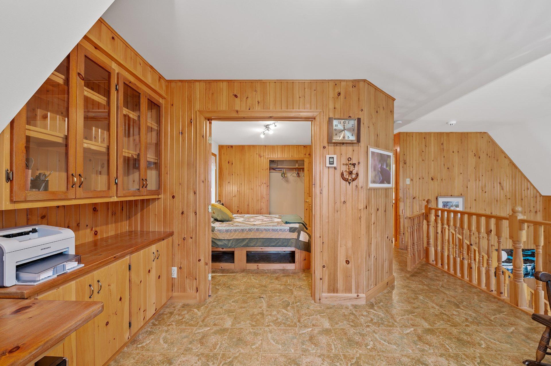 









265


Ch. des Deux-Lacs

,
Lantier,




QC
J0T1V0


