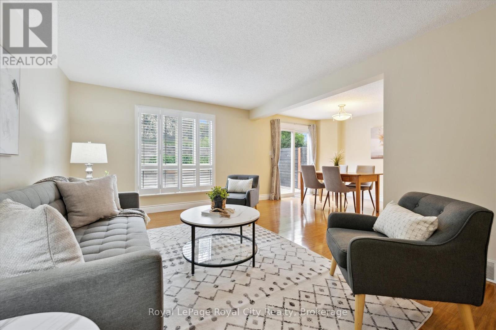 












407 OTTERBEIN ROAD

,
Kitchener,




Ontario
N2B3V8

