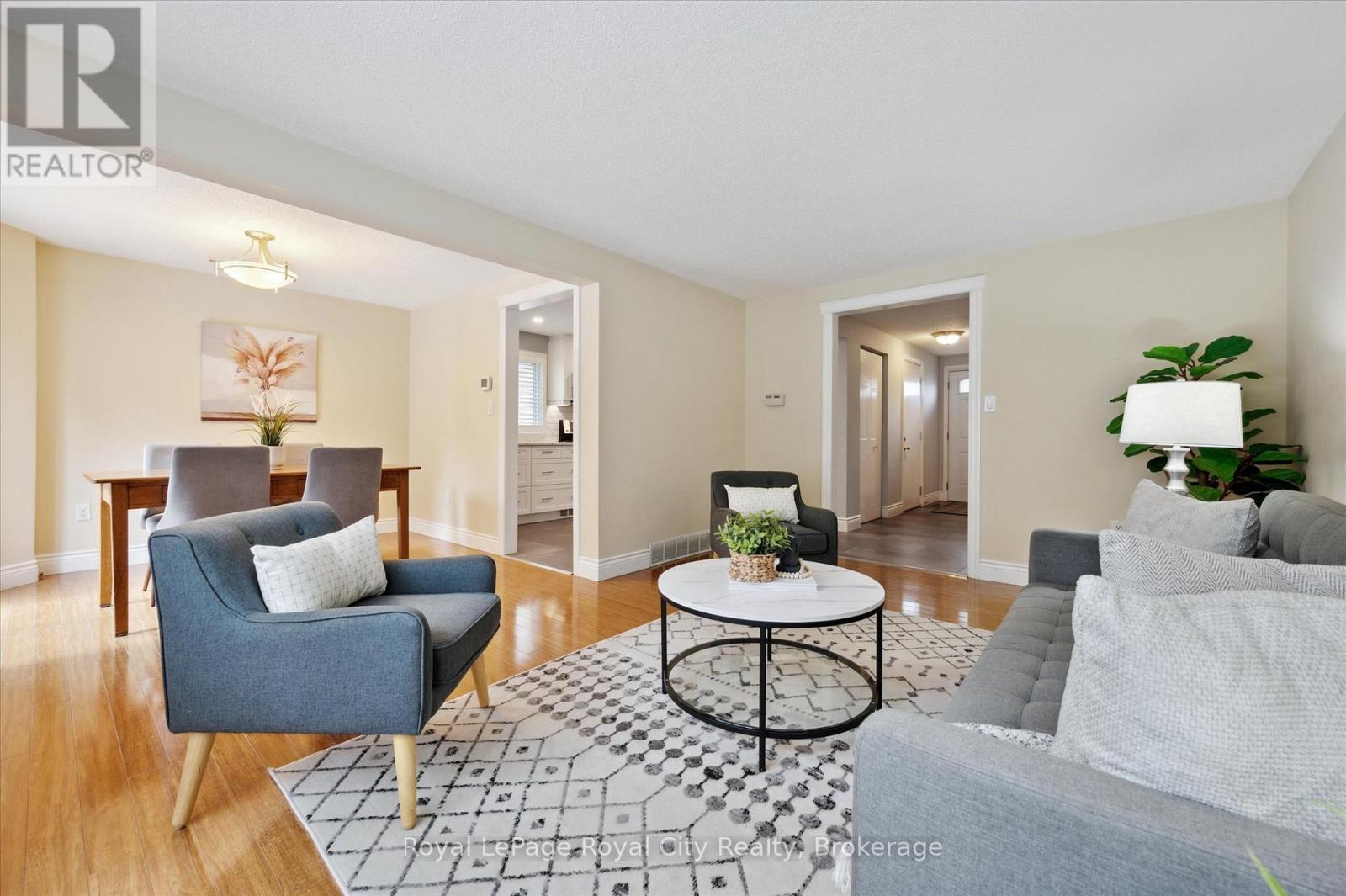 












407 OTTERBEIN ROAD

,
Kitchener,




Ontario
N2B3V8

