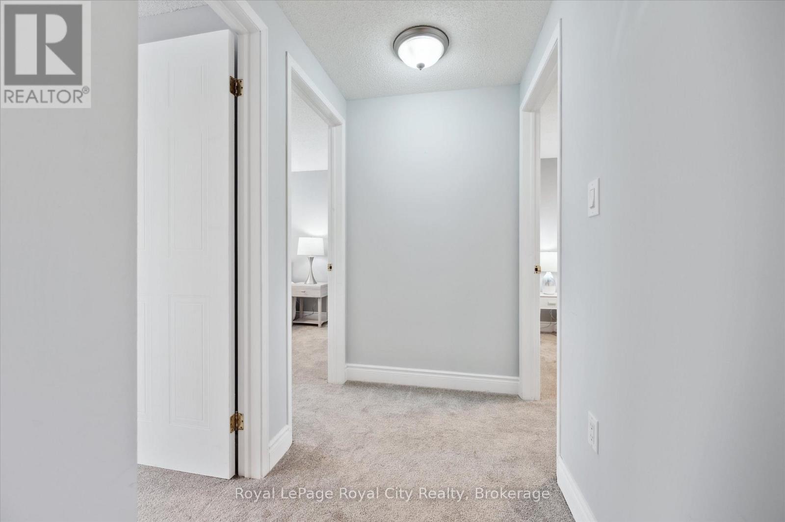 












407 OTTERBEIN ROAD

,
Kitchener,




Ontario
N2B3V8

