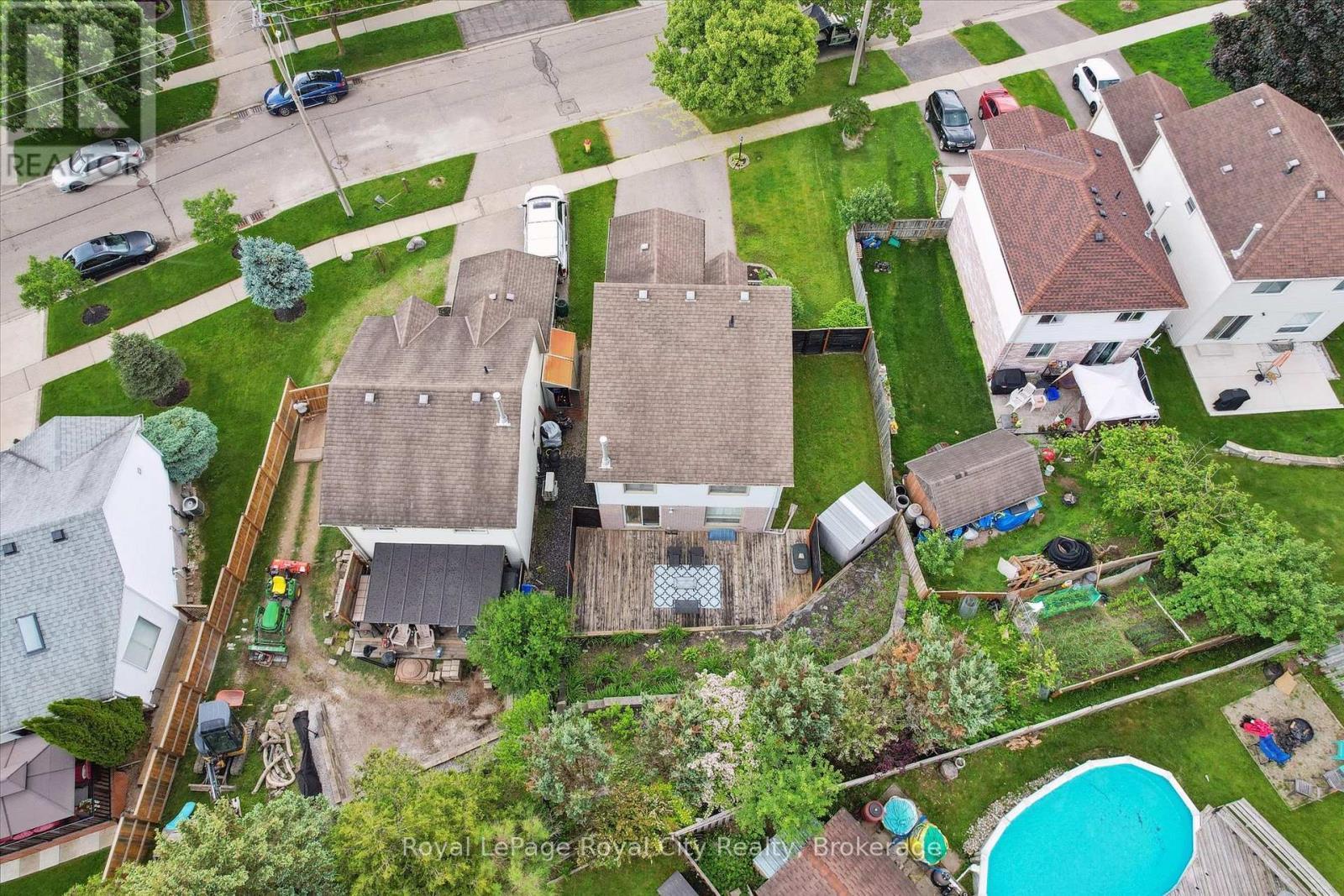 












407 OTTERBEIN ROAD

,
Kitchener,




Ontario
N2B3V8

