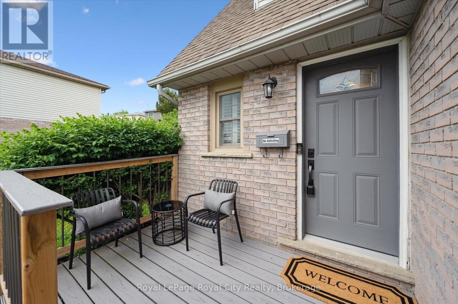 












407 OTTERBEIN ROAD

,
Kitchener,




Ontario
N2B3V8

