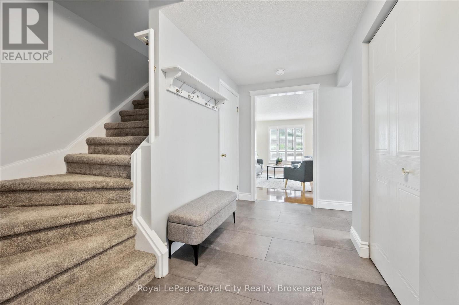 












407 OTTERBEIN ROAD

,
Kitchener,




Ontario
N2B3V8

