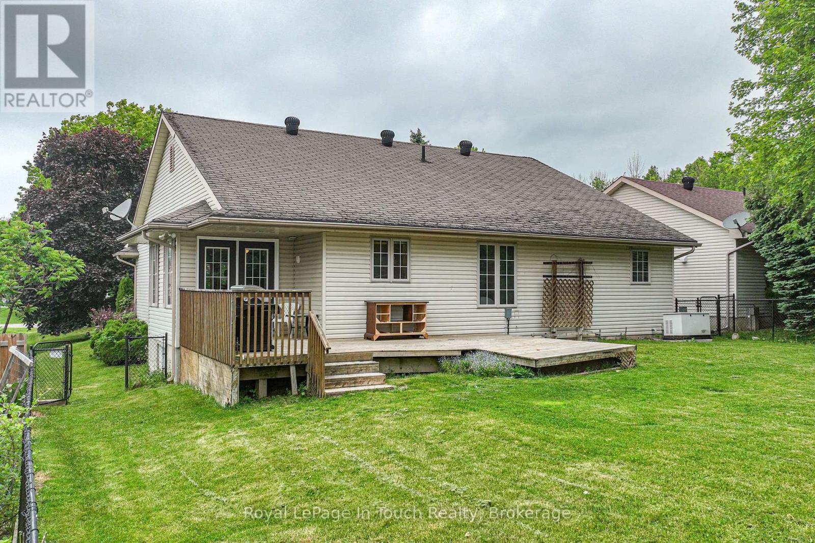 












5 EARLS COURT

,
Severn (Coldwater),




Ontario
L0K1E0

