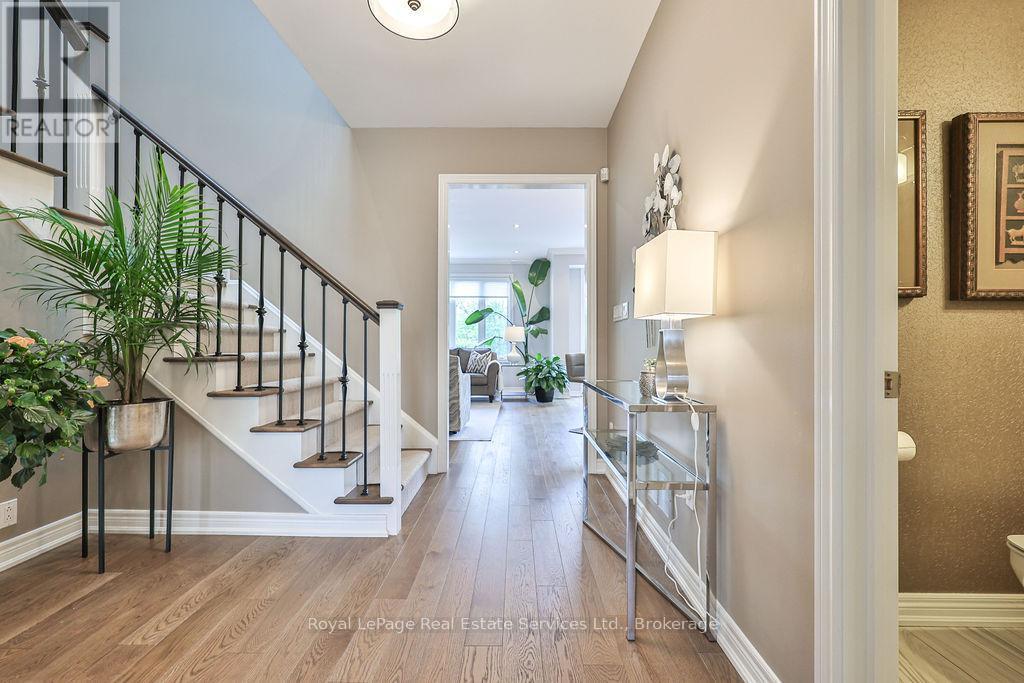 












34 - 2400 NEYAGAWA BOULEVARD

,
Oakville (RO River Oaks),




Ontario
L6H7P5

