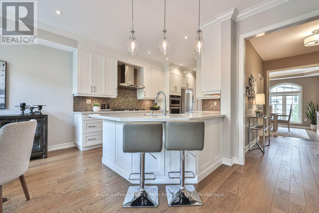 












34 - 2400 NEYAGAWA BOULEVARD

,
Oakville (RO River Oaks),




Ontario
L6H7P5

