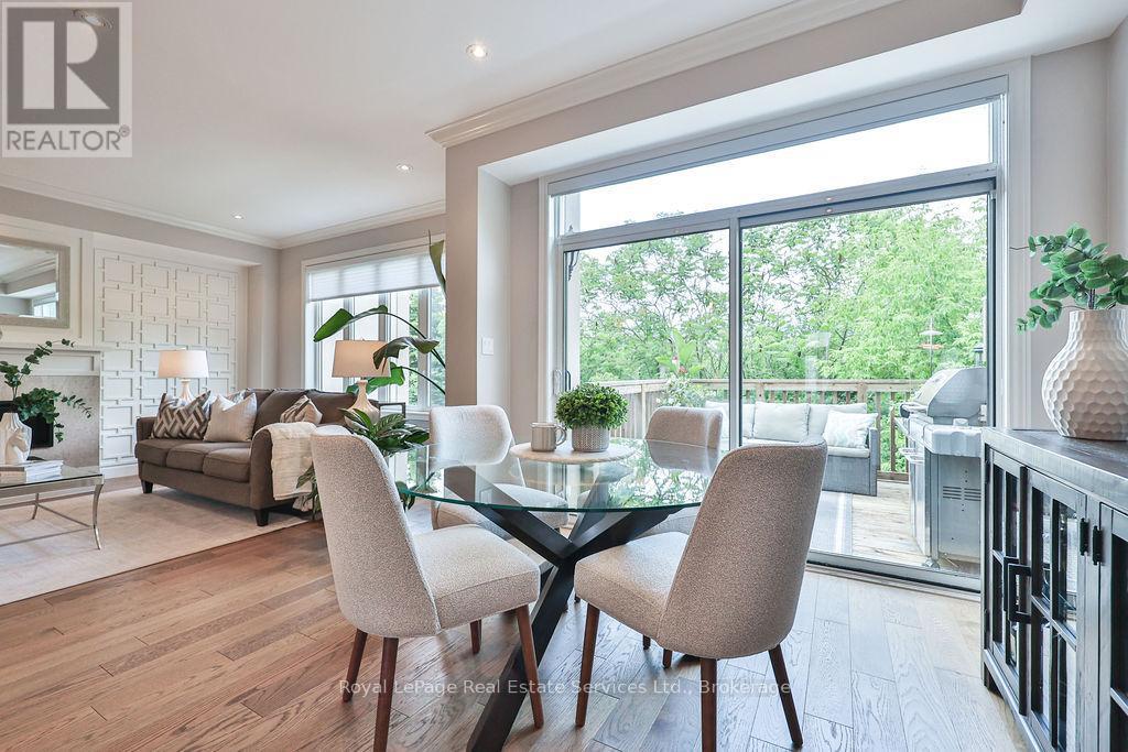 












34 - 2400 NEYAGAWA BOULEVARD

,
Oakville (RO River Oaks),




Ontario
L6H7P5

